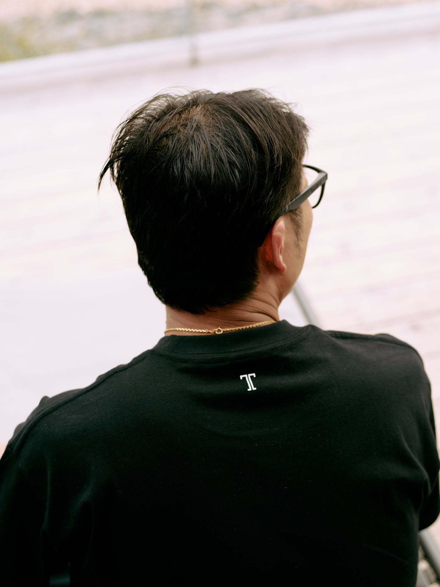 Saunner Small Logo Tee