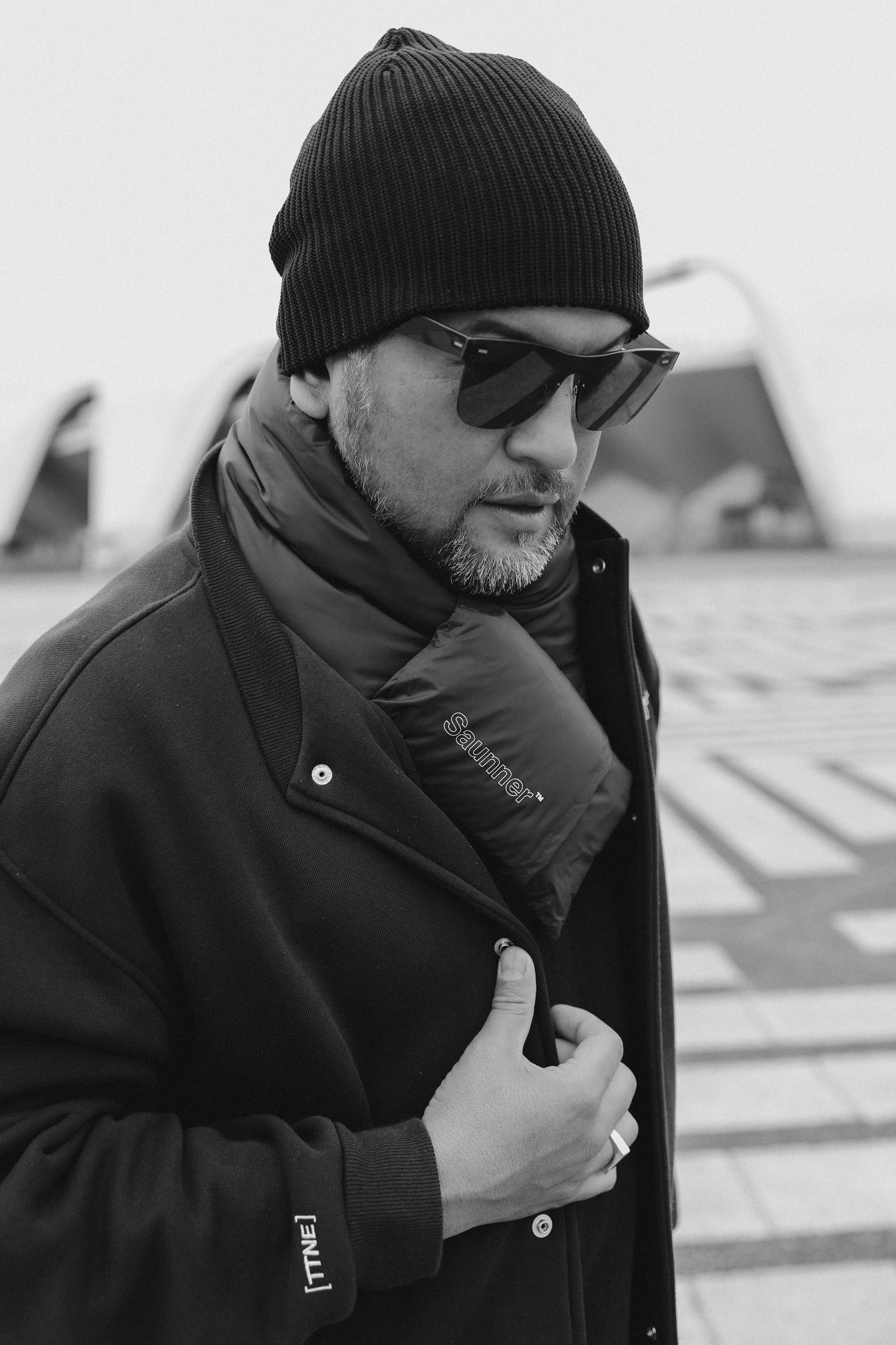 Saunner™️ Logo Down Scarf