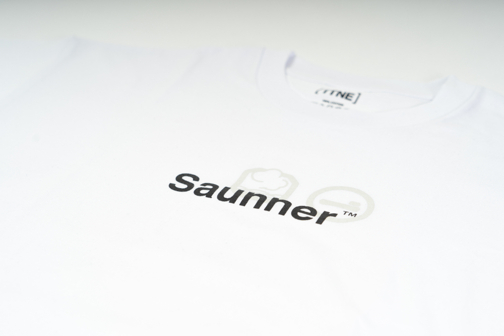 Saunner ™ Logo Tee - Limited Model(かるまるver.)