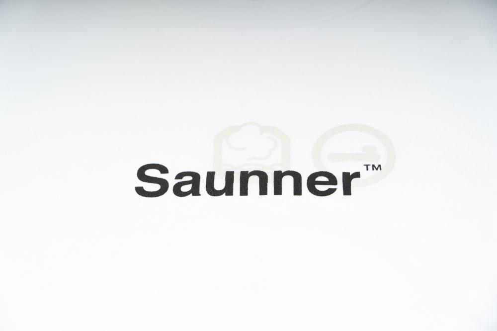 Saunner ™ Logo Tee - Limited Model(かるまるver.)