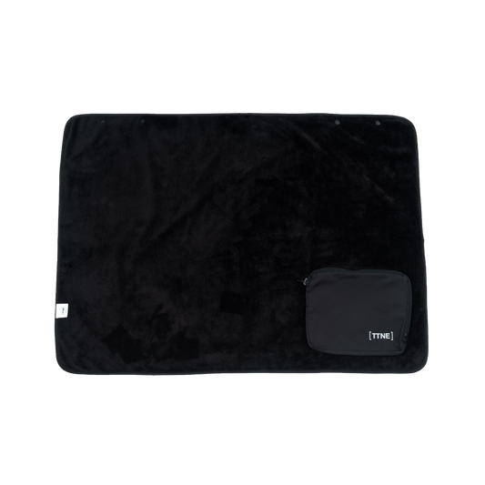 Saunner™️ Back to Black 2 Way Blanket