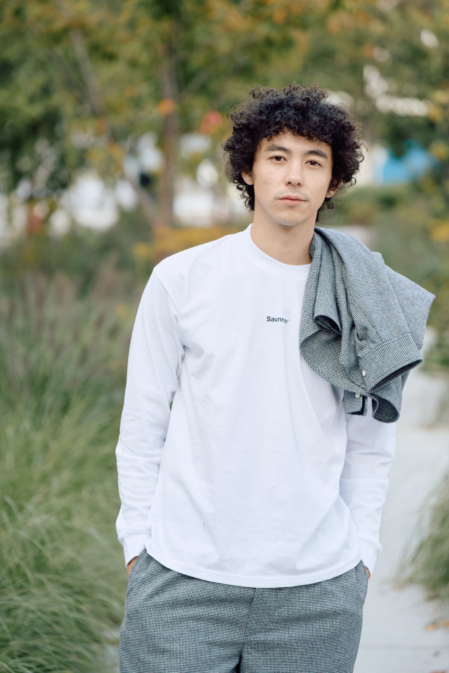 Saunner Small Logo Long-Sleeve Tee