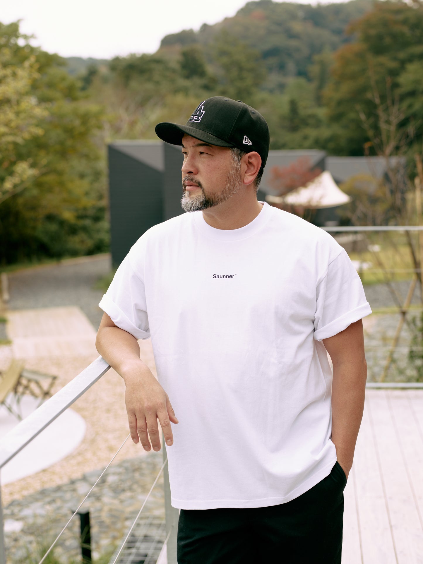 Saunner Small Logo Tee