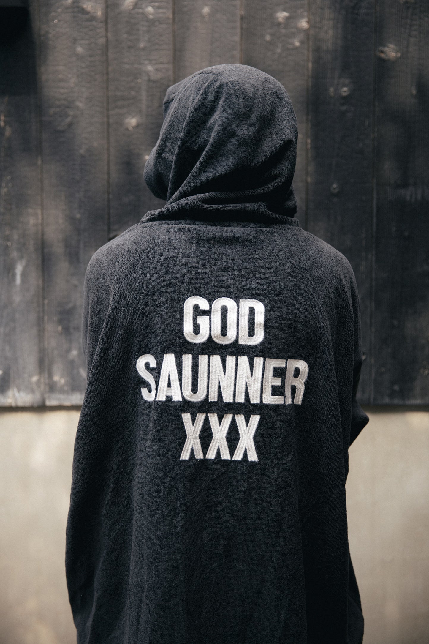 GOD SELECTION XXX × ［TTNE］SAUNA PONCHO