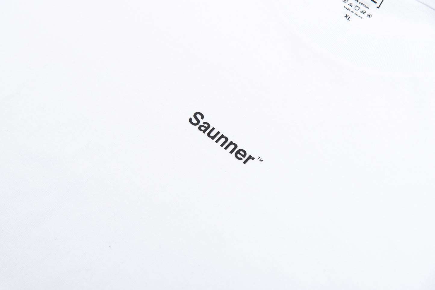 Saunner Small Logo Tee