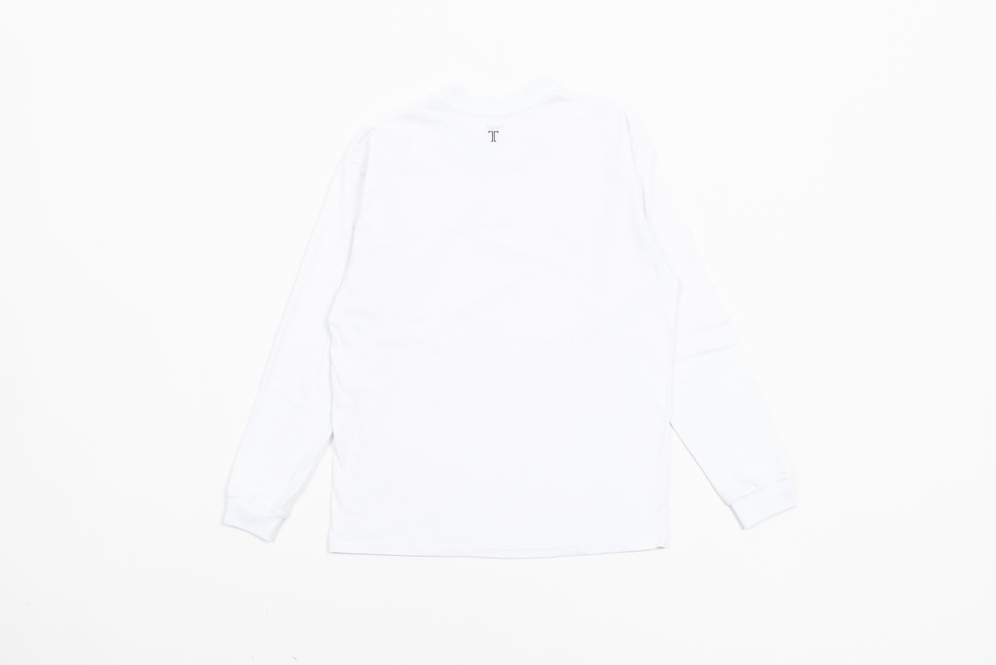 Saunner Small Logo Long-Sleeve Tee