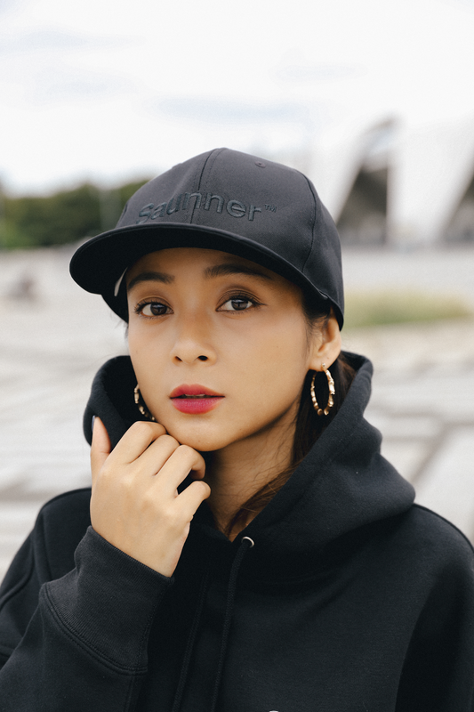 Saunner™️ Logo Cap - Black/Black
