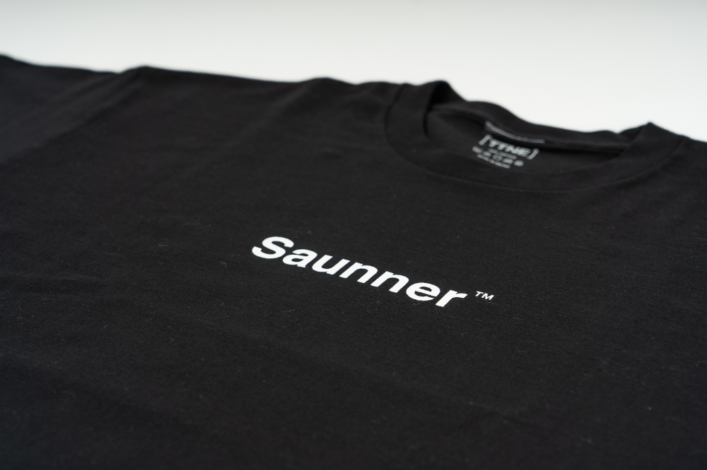 Saunner ™ Logo Long Sleeve Tee - Black