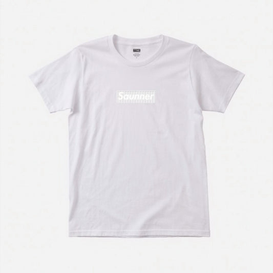 Saunner Box Logo Tee - Limited Model (SAIL HUS ver.)