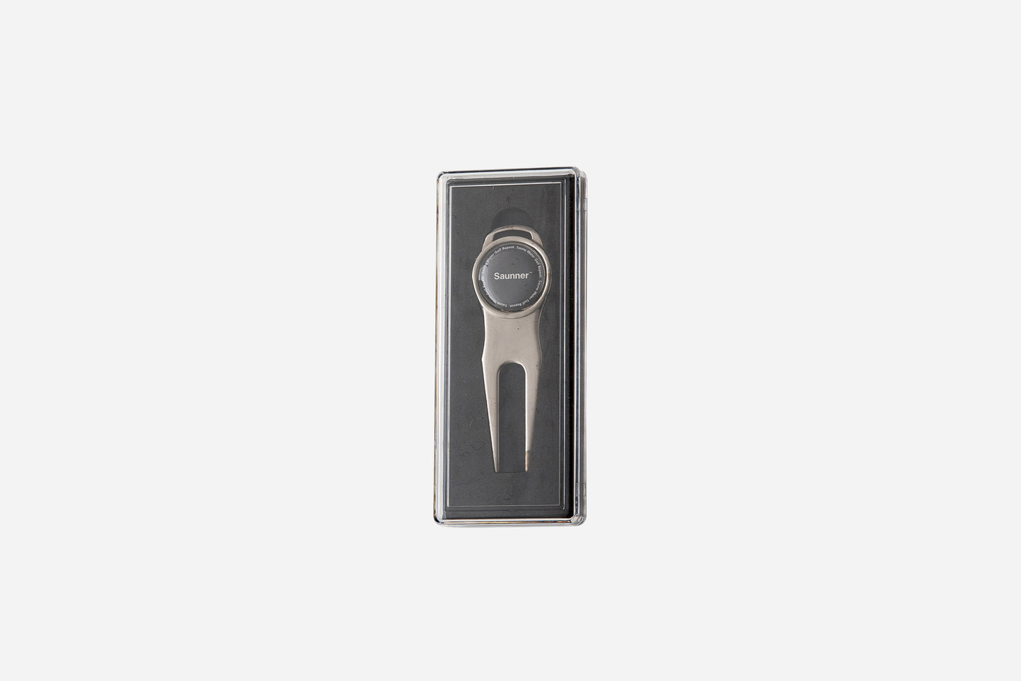 Saunner™️ Logo Divot Tool